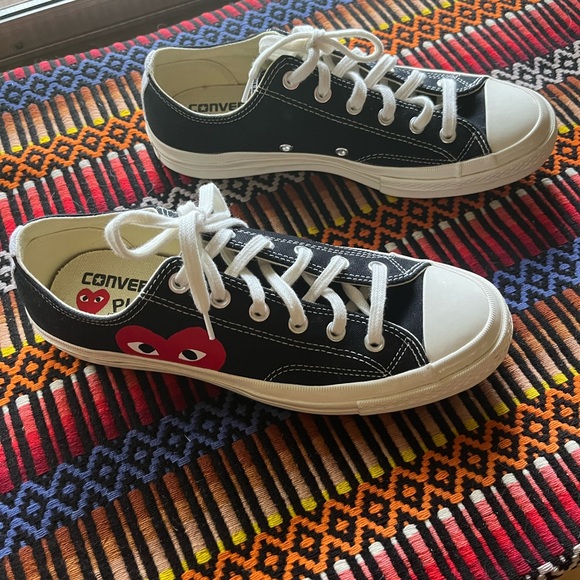 Converse X Comme des Garcon PLAY Size 8 - Picture 2 of 6